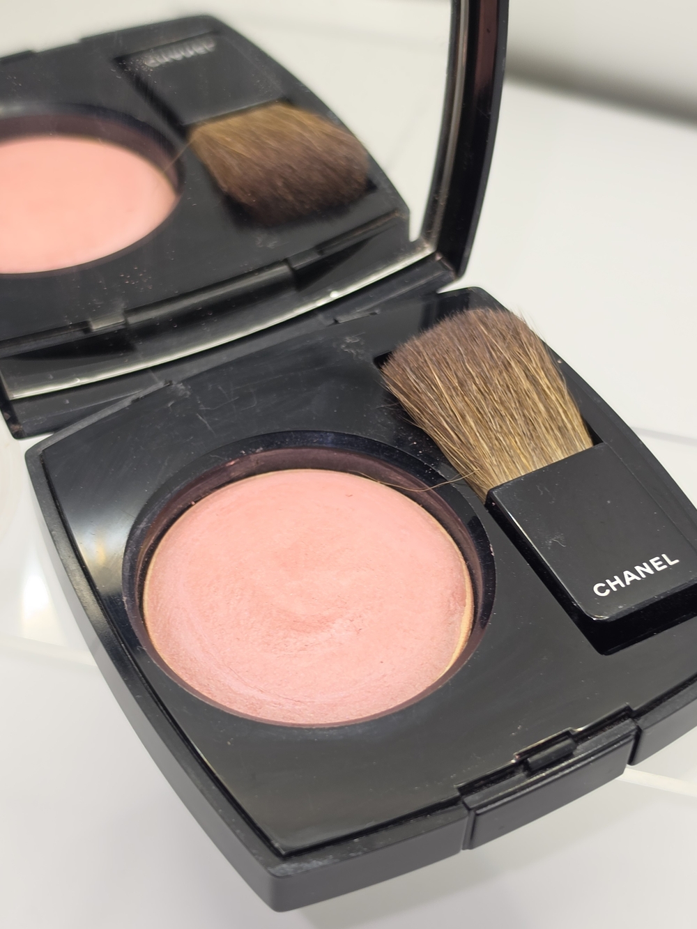RARE CHANEL JOUES CONTRASTE Powder Blush- 95 - "COMPLIMENT" - Picture 2 of 8